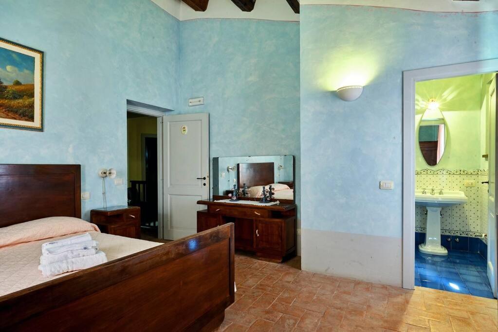 Вилла Casale Rosso Castel San Felice Экстерьер фото
