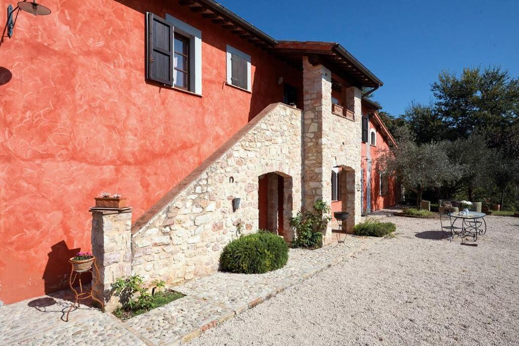 Вилла Casale Rosso Castel San Felice Экстерьер фото